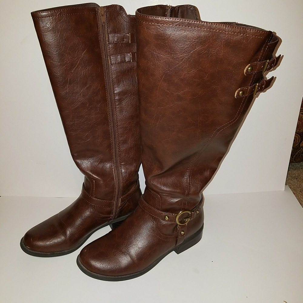 Guess brown knee high boots, size.9